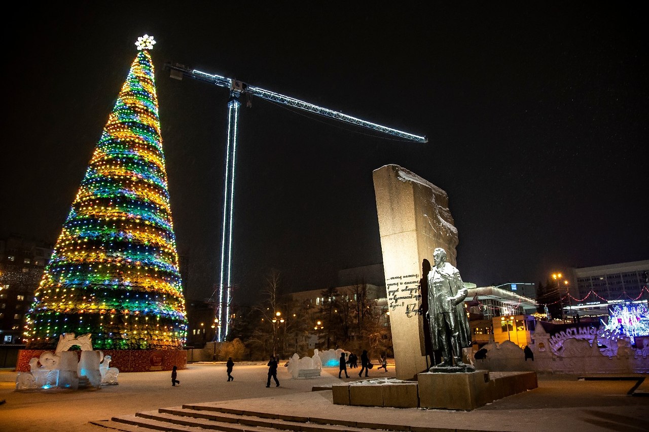 Самая высокая елка в Красноярске