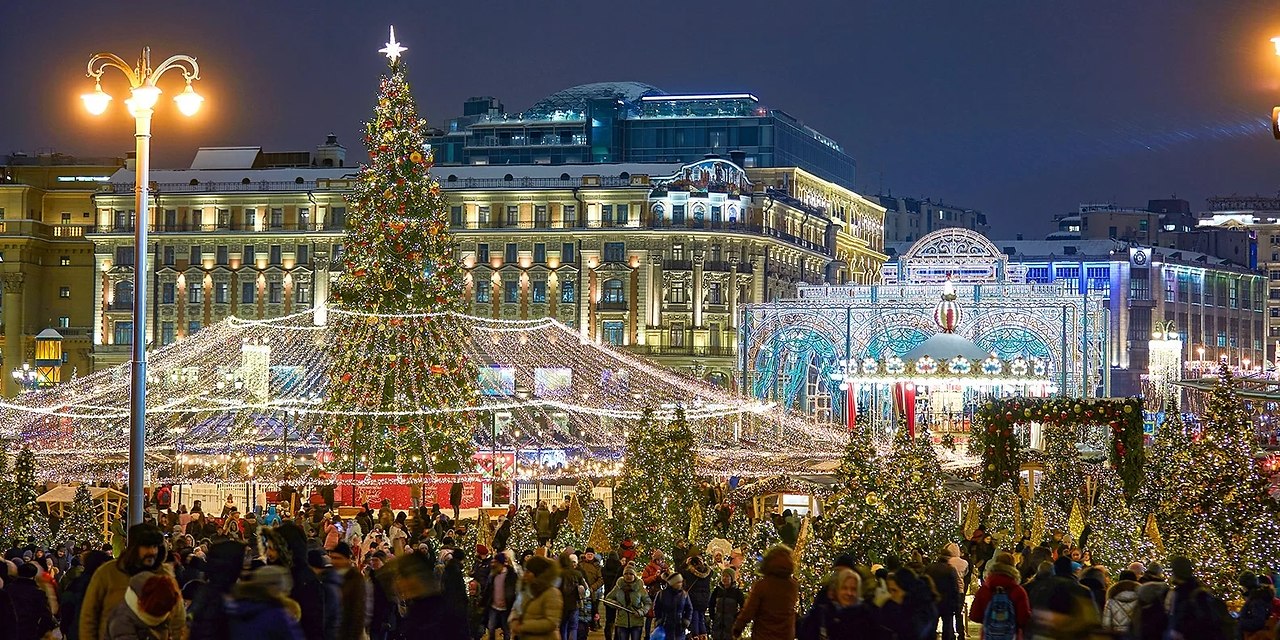 отель на манежной площади в москве