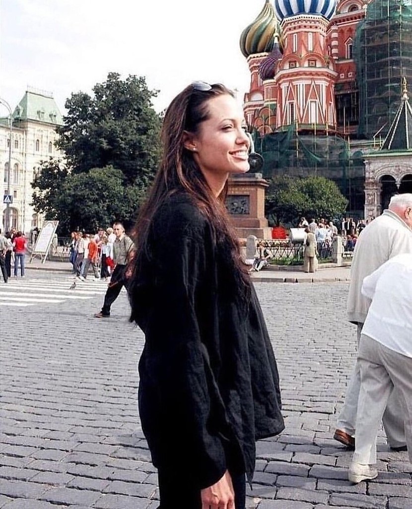 Анджелина Джоли на красной площади