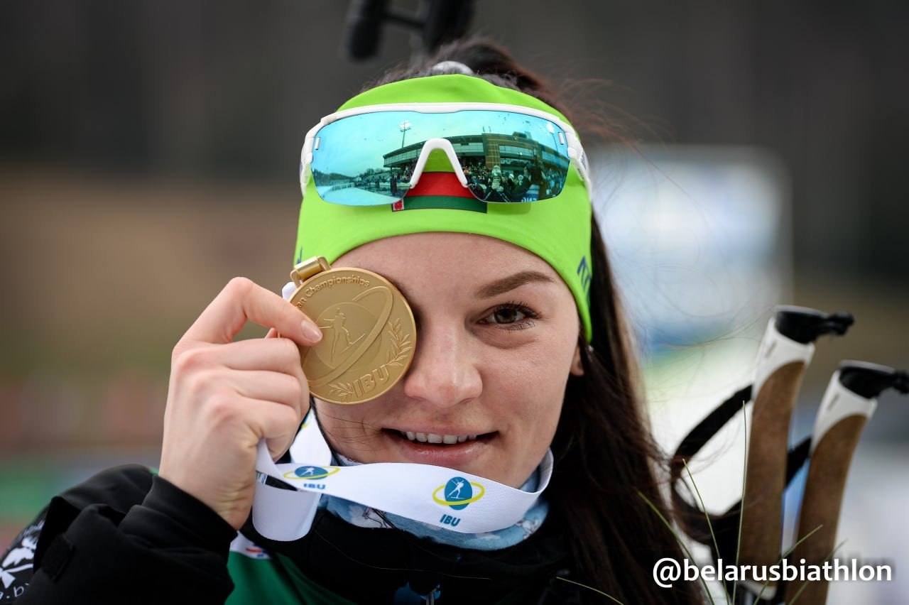 Елена кручинкина биатлонистка в купальнике