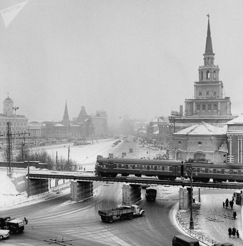 москва в 1965