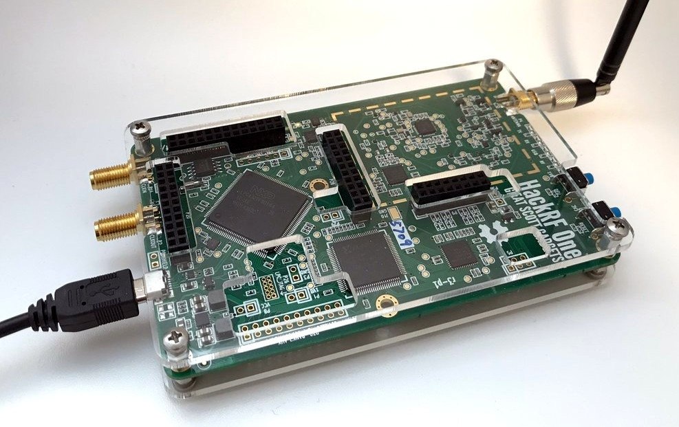 Hackrf one sdr. Sdr приемник hackrf one в металлическом корпусе. Sdr hackrf. Hackrf one portapack. Hackrf portapack h2.