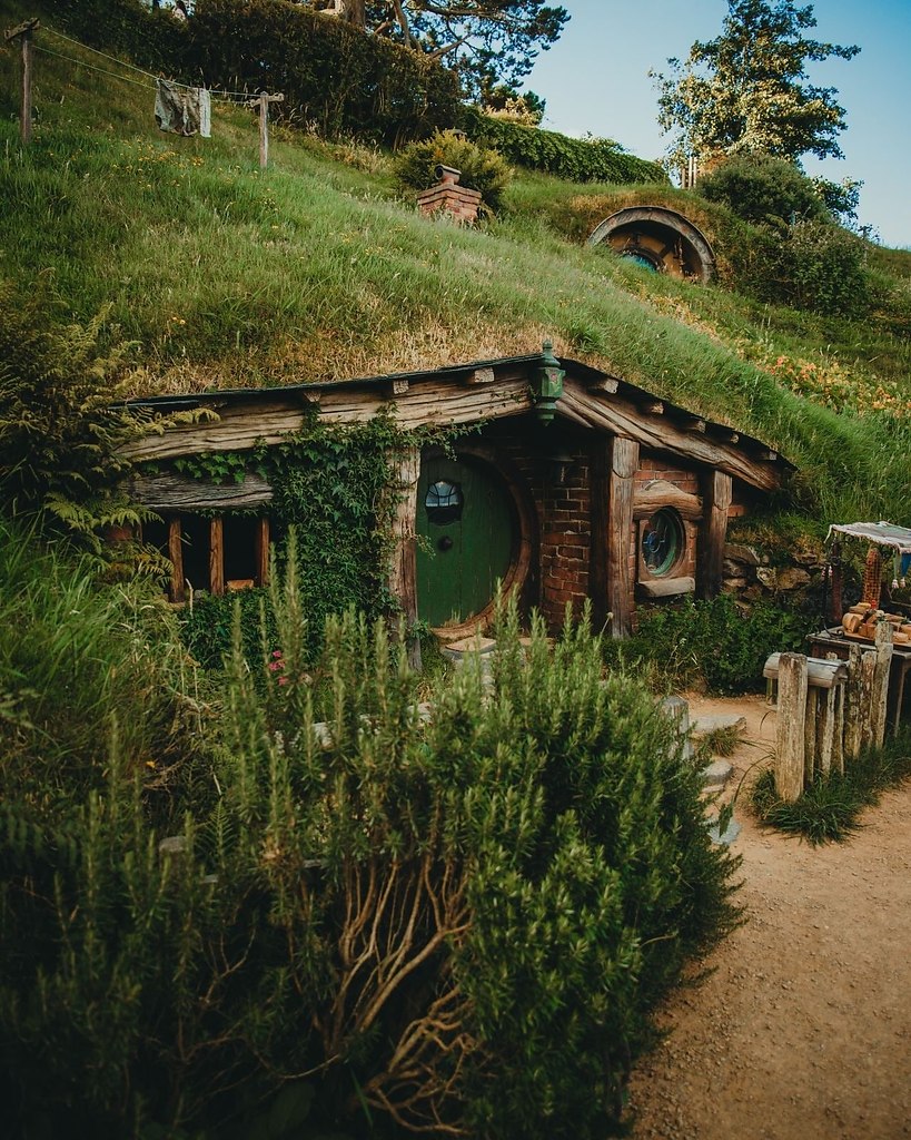 Дома хоббитов в новой зеландии