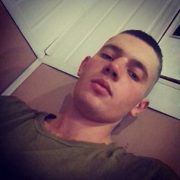 Вячеслав, 23 года, Новомосковск