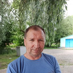 Юрий, 59, Чугуев
