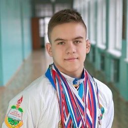 Олег, 19, Свердловск