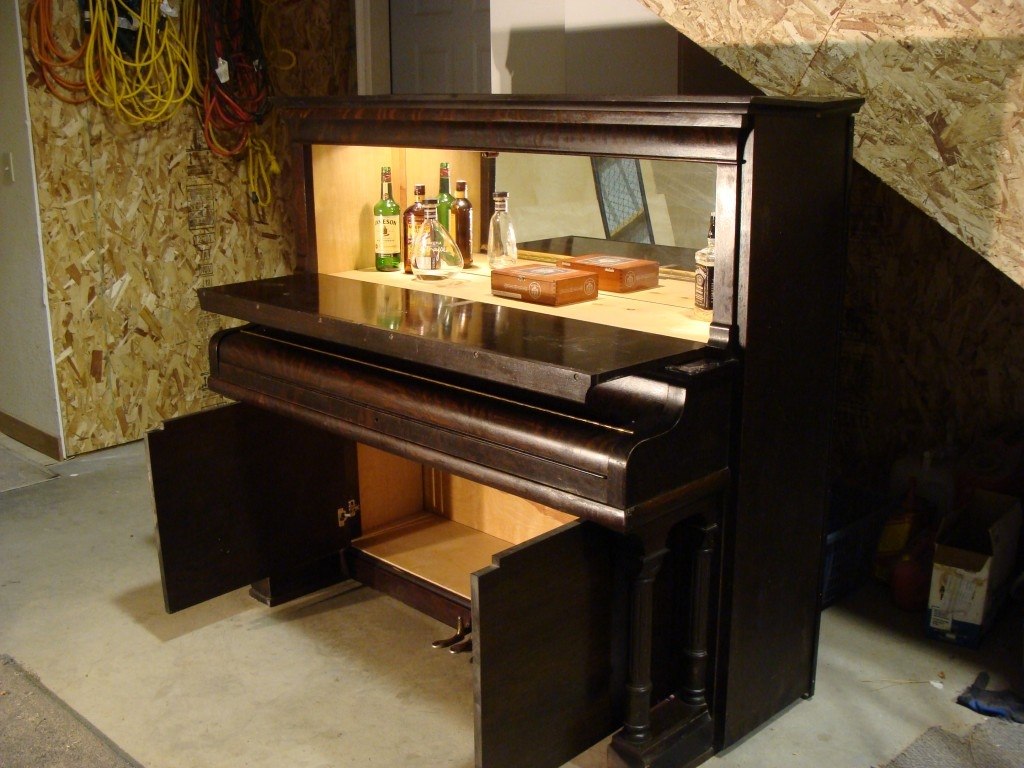 Что можно сделать из старого пианино фото