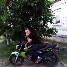 Дмитрий, 27, Павловск