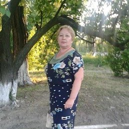 Лилия, 58 лет, Горловка