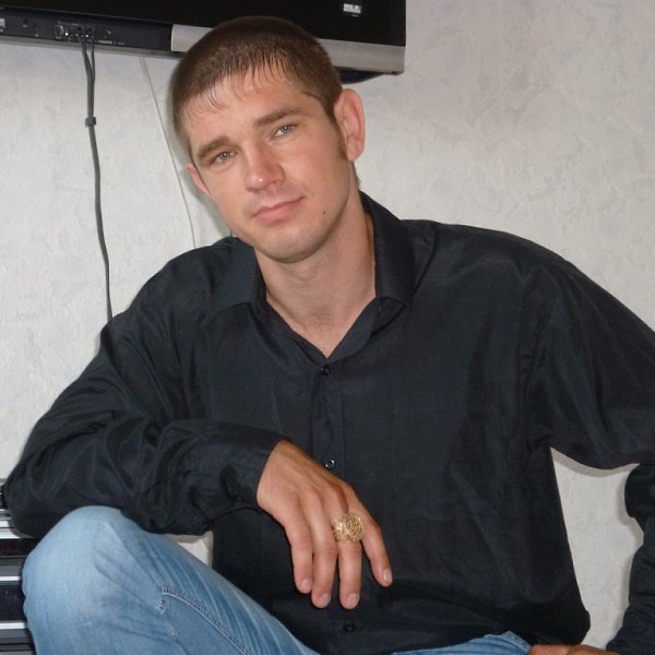 Сайт знакомств новотроицк без регистрации бесплатно с фото мужчины