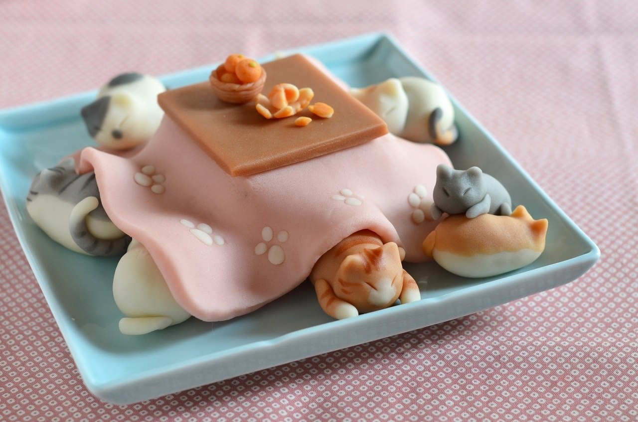 Японские сладости в форме котиков