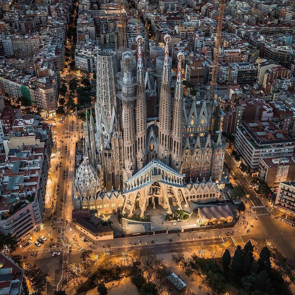 Храм Святого семейства Барселона