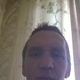 Андрей, 30, Славянск