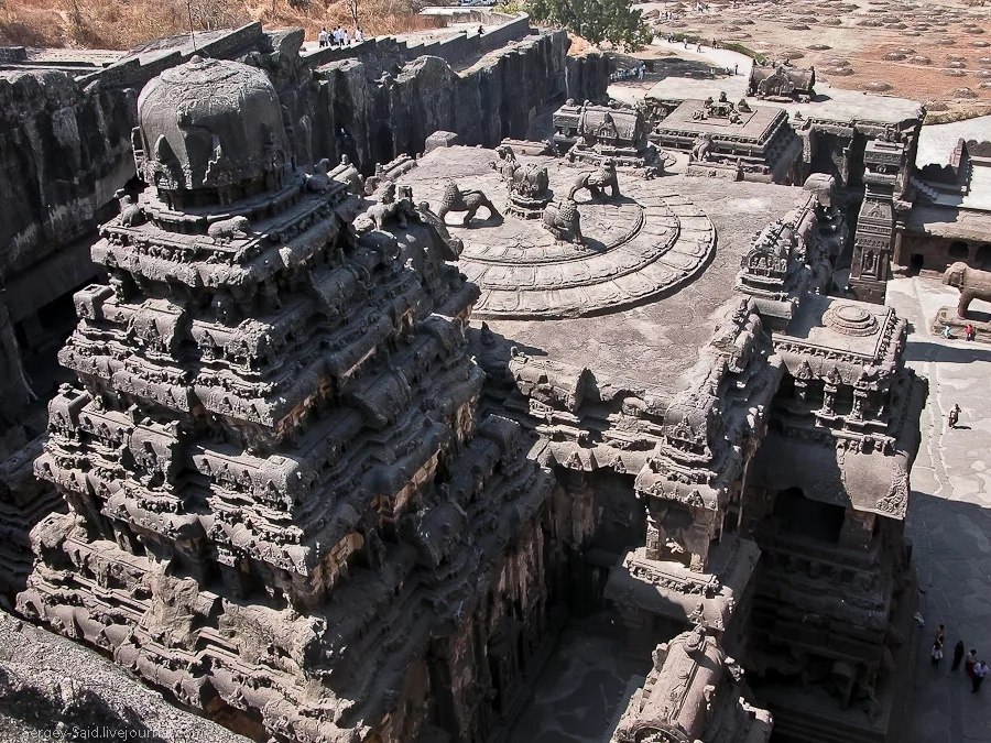 Храм кайласа в индии фото