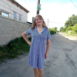 Елена, 45, Шостка