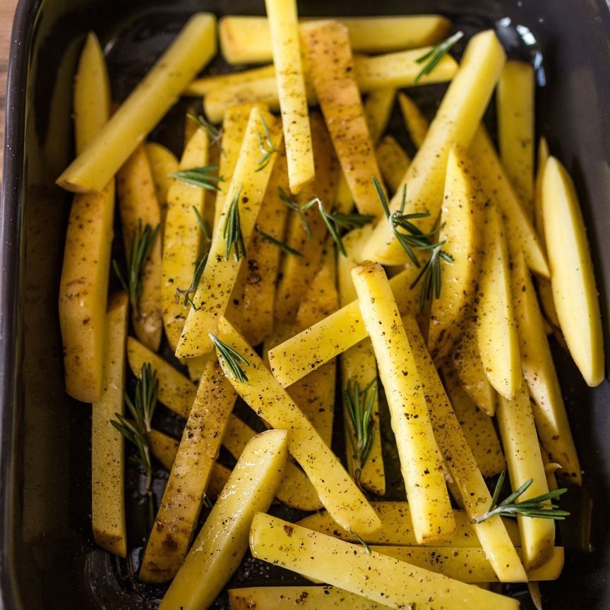 Как приготовить картошку фри в духовке с белком