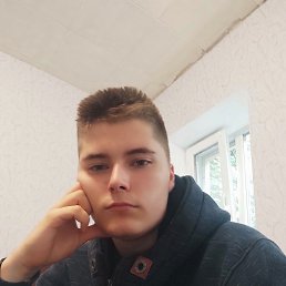 Алексей, 20, Днепропетровск