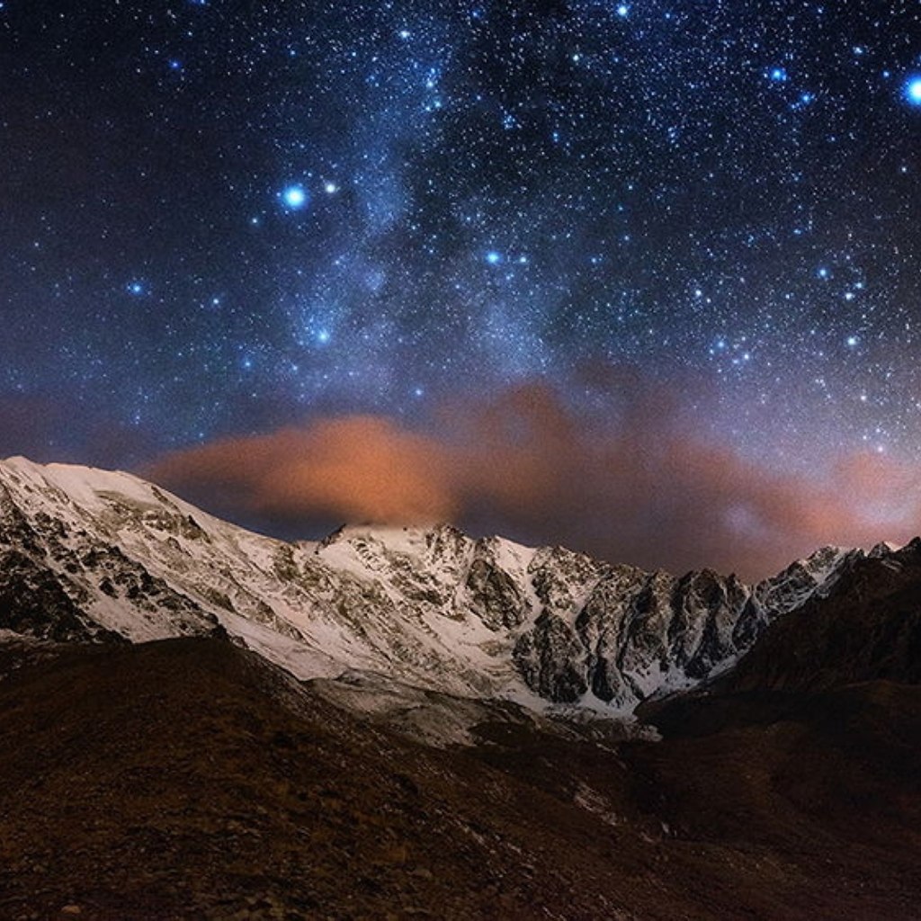звездное небо в горах кавказа