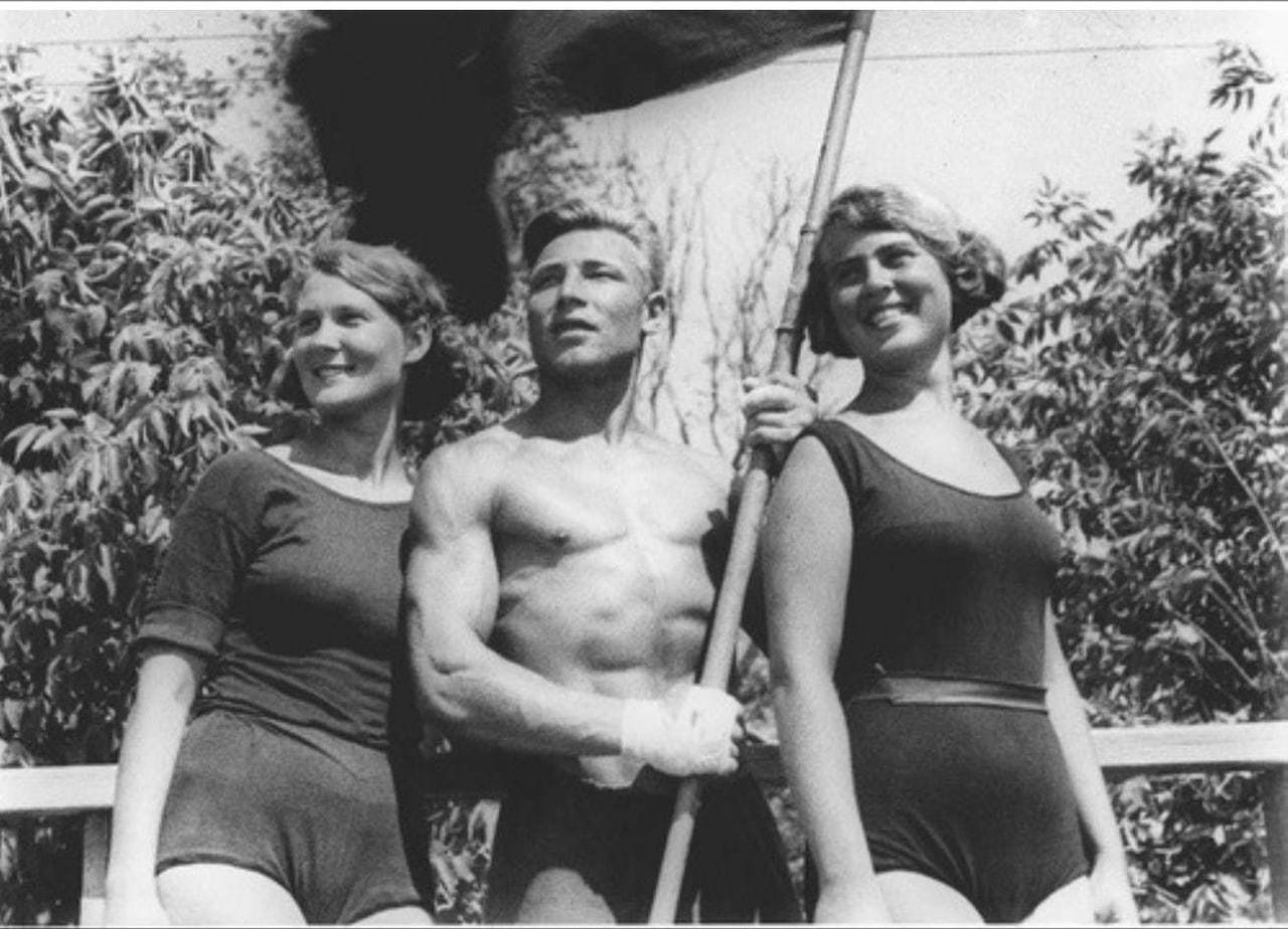 Советские физкультурники