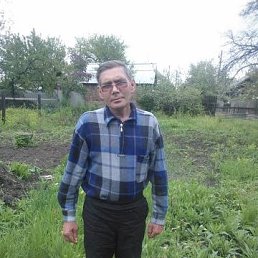 Александр, 57, Молодогвардейск