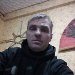 Виктор, 42 года, Красноармейск