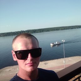 Андрей, 25, Заволжск