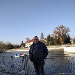 Анатолий, 58 лет, Антрацит