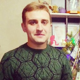 Віталій, 27, Сумы