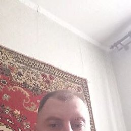 Иван, 47 лет, Близнюки