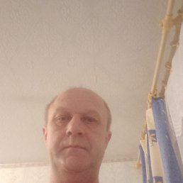 Андрей, 54 года, Санкт-Петербург