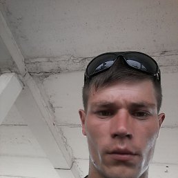 Андрей, 29 лет, Уссурийск