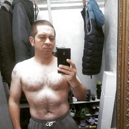 Юрий, 36 лет, Руза