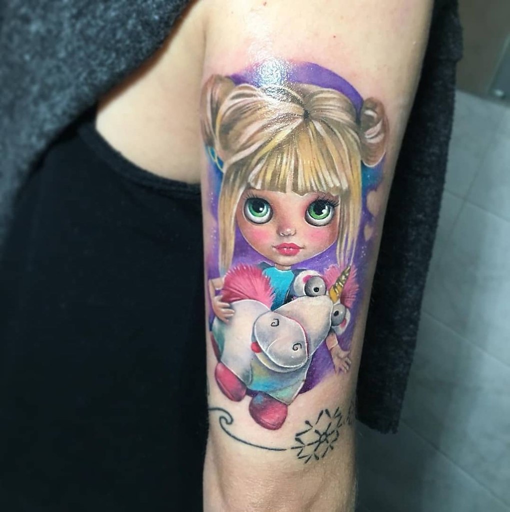 татуировка кукла