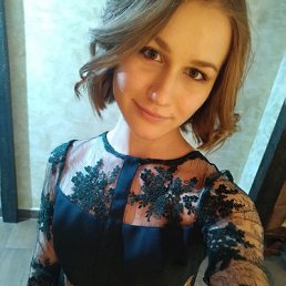 Карина, 23, Курск