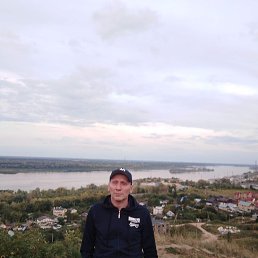 Михаил, 47 лет, Казань