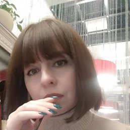 Vika, 46, 
