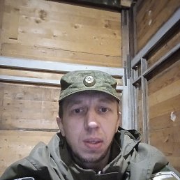 Олег, 33 года, Снежное