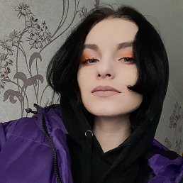 Аня, 18 лет, Екатеринбург