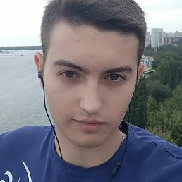 Александр, Владивосток, 19 лет
