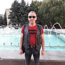 Юрий, 60 лет, Обухов