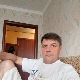 Сергей, 55 лет, Краснодон