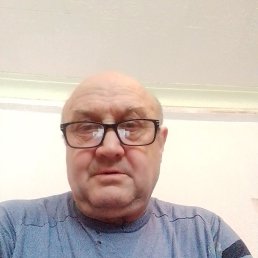 Михаил, 62 года, Казань