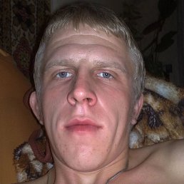 Илья, 32 года, Киров
