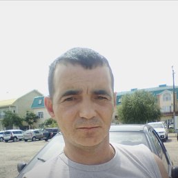 Евгений, 42 года, Канеловская