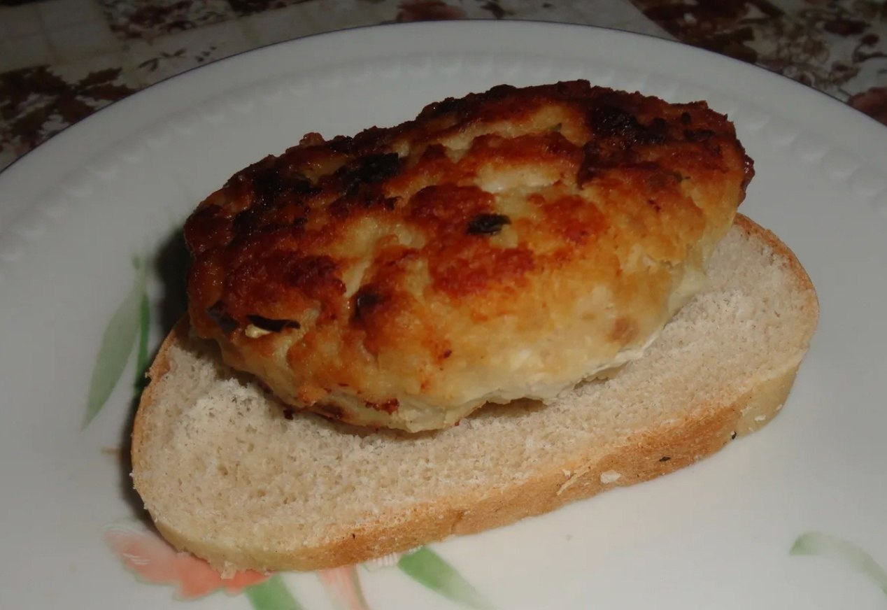 Бутерброд с котлетой