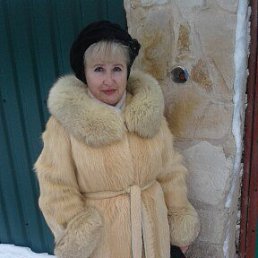 Елена, 63, Горловка