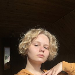Маргарита, 23, Санкт-Петербург