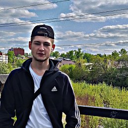 Daniil, 19, Томск