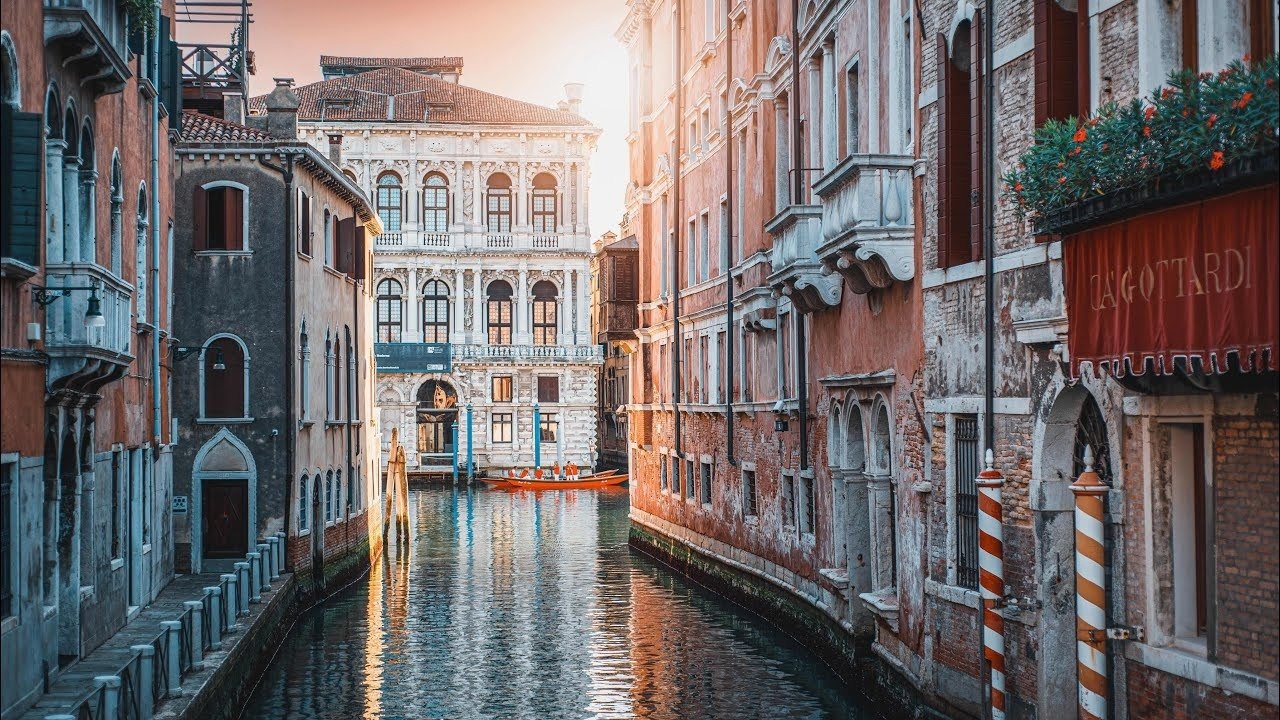 Река в венеции. Венеция 2022. Венеция сейчас. Коро утро в Венеции. Италия Венеция 2022.