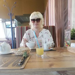 Ольга, 53, Ялта
